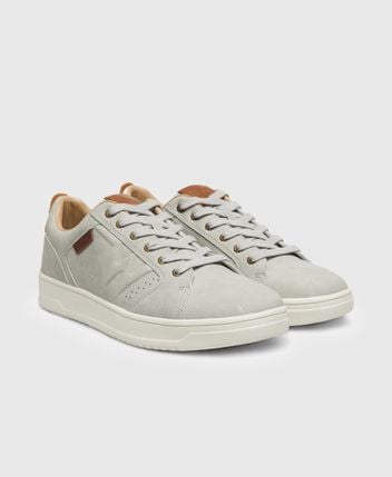 Sneakers Reno