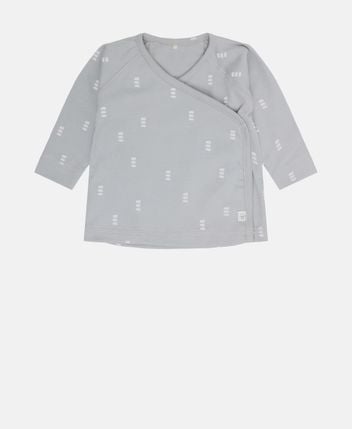 Long-sleeved top