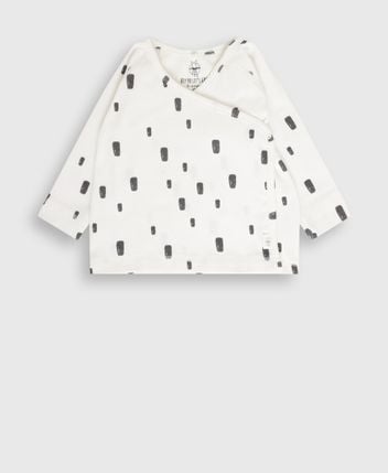 Long-sleeved top
