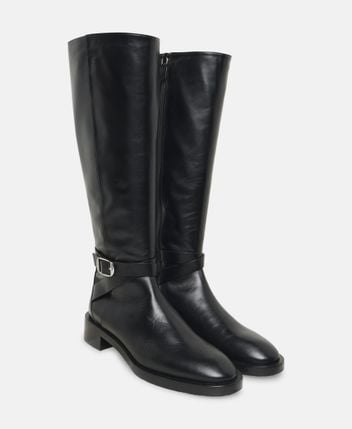 Boots Bella