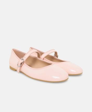 Mary janes Alice