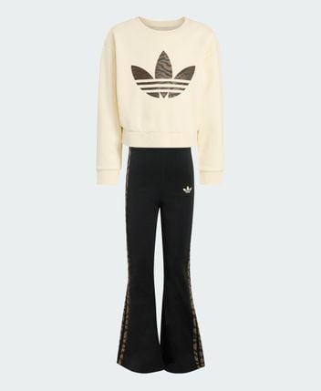 Track suit GRAPHICS