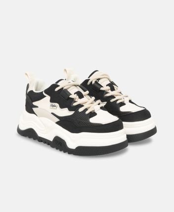 Platform sneakers