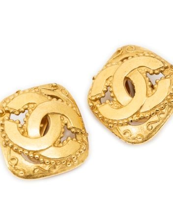 Pre-loved Earrings CC Clip-On