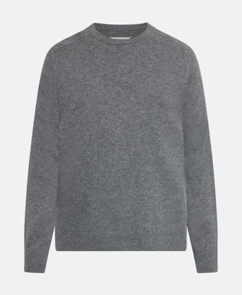 Wool pullover