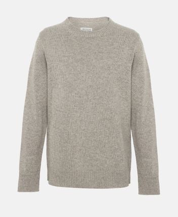 Wool pullover