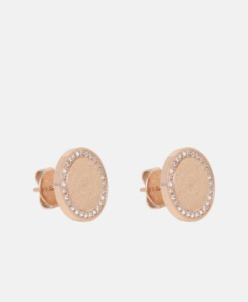 Earstuds