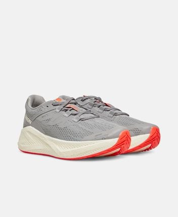 Running shoes Aero Glide 3