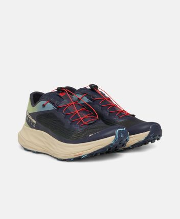 Trail running shoes Ultra