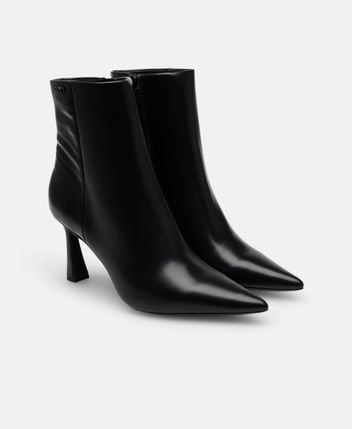 Ankle boots Caryann