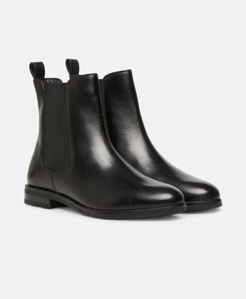 Chelsea boots