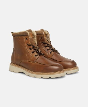 Winter boots