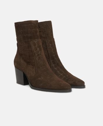 Ankle boots