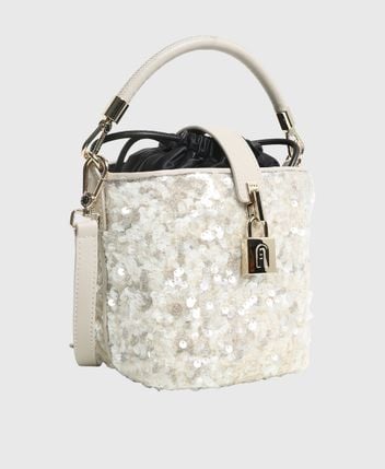 Bucket bag Artemis