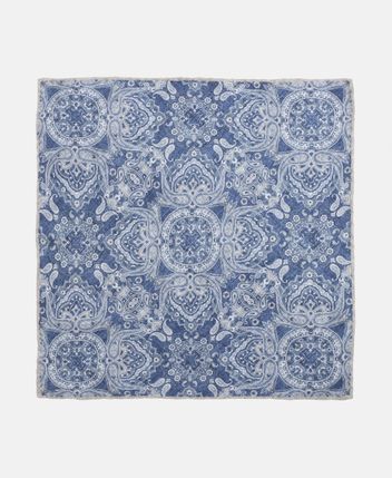 Silk pocket square