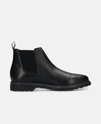 Chelsea boots