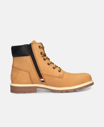 Lace-up ankle boot