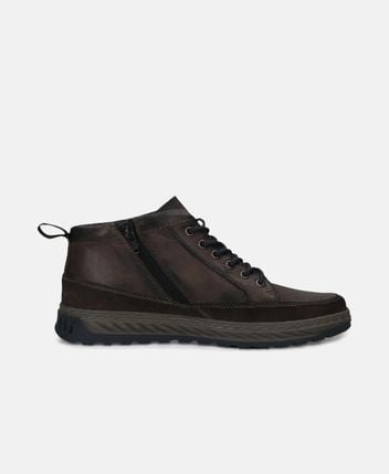 Lace-up ankle boot