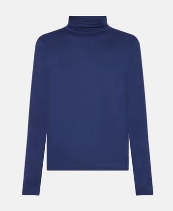 Long-sleeved top