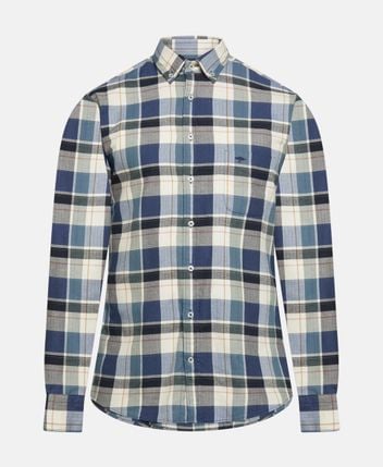 Long-sleeved shirt