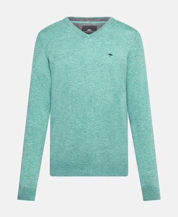 Wool pullover