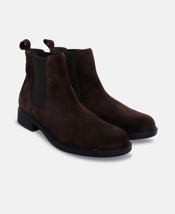 Chelsea boots