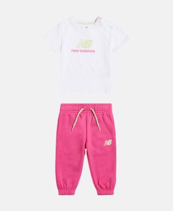 Set of T-shirts and trousers