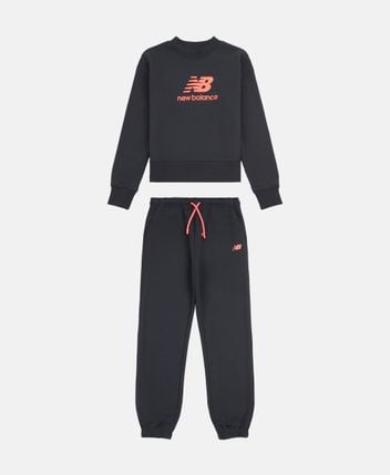 Sweatshirt and trousers set
