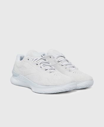 Basketball shoes Curry