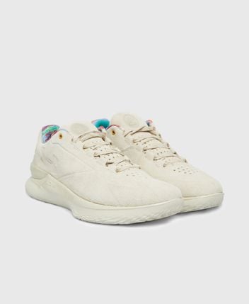 Basketball shoes Curry