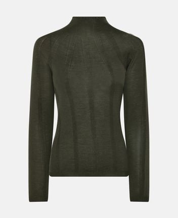 Wool pullover