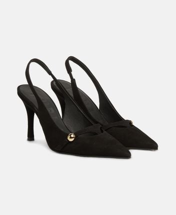 Slingback pumps