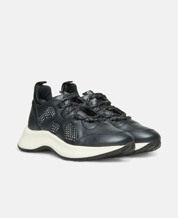 Chunky sneakers