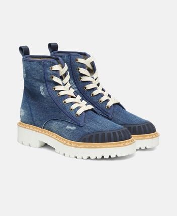 Lace-up ankle boot H561