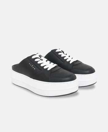 Slip-on sneakers
