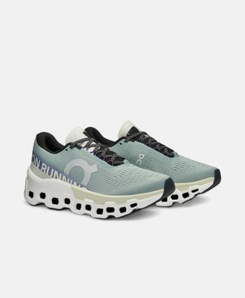 Running shoes Cloudmonster 2