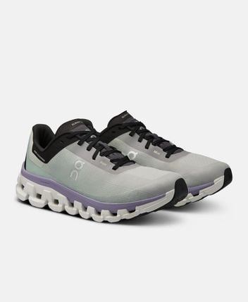 Running shoes Cloudflow 4
