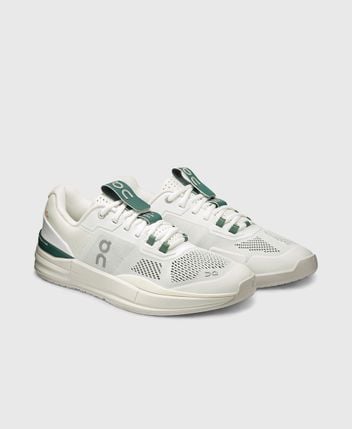 Tennis shoes The Roger Pro
