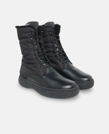Lace-up ankle boot