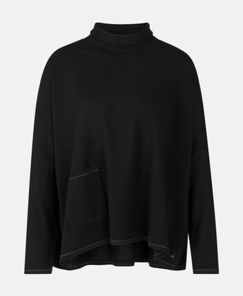 Long-sleeved jumper