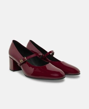 Mary Jane pumps