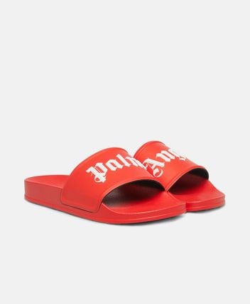Pool shoes