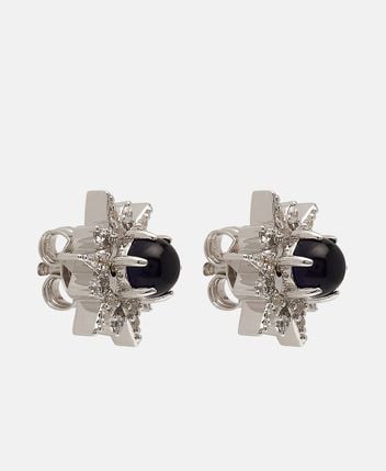 Earstuds