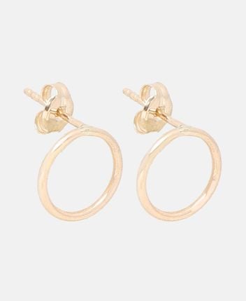 Earstuds