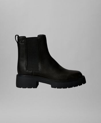 Chelsea boots