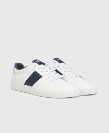 Sneakers Blake Handle