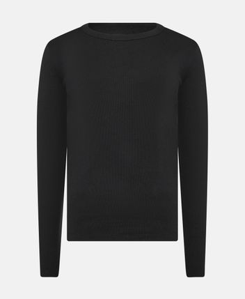 Long-sleeved top