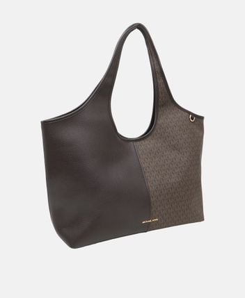 Shopper Henly