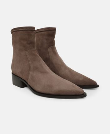 Ankle boots