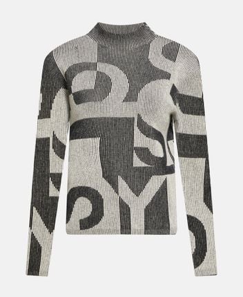 Long-sleeved jumper